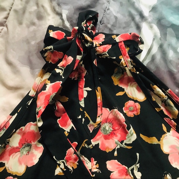 Floral Halter Tank - Picture 3 of 5